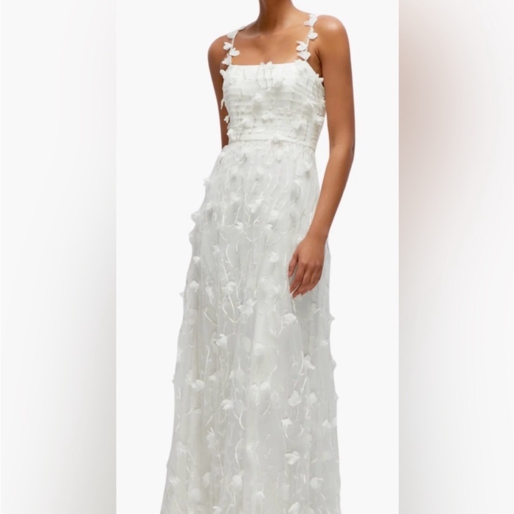 NEW Dessy Collection 3D Floral Embroidered Ivory Gown, SIZE 8